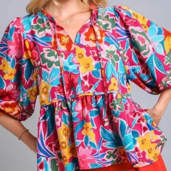 Umgee Tops - NWT Umgee Vibrant Floral Tropical Boho Babydoll Peplum Top - Size L